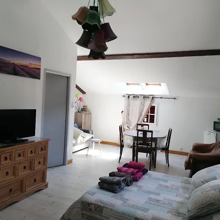 Chaleureuse Avec Piscine *